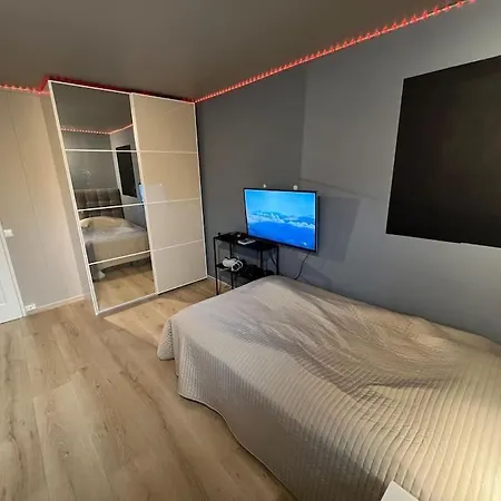 Apartment Helt Hus Leies Ut Under Skivm 25 *